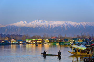 Arrive Jammu – Srinagar